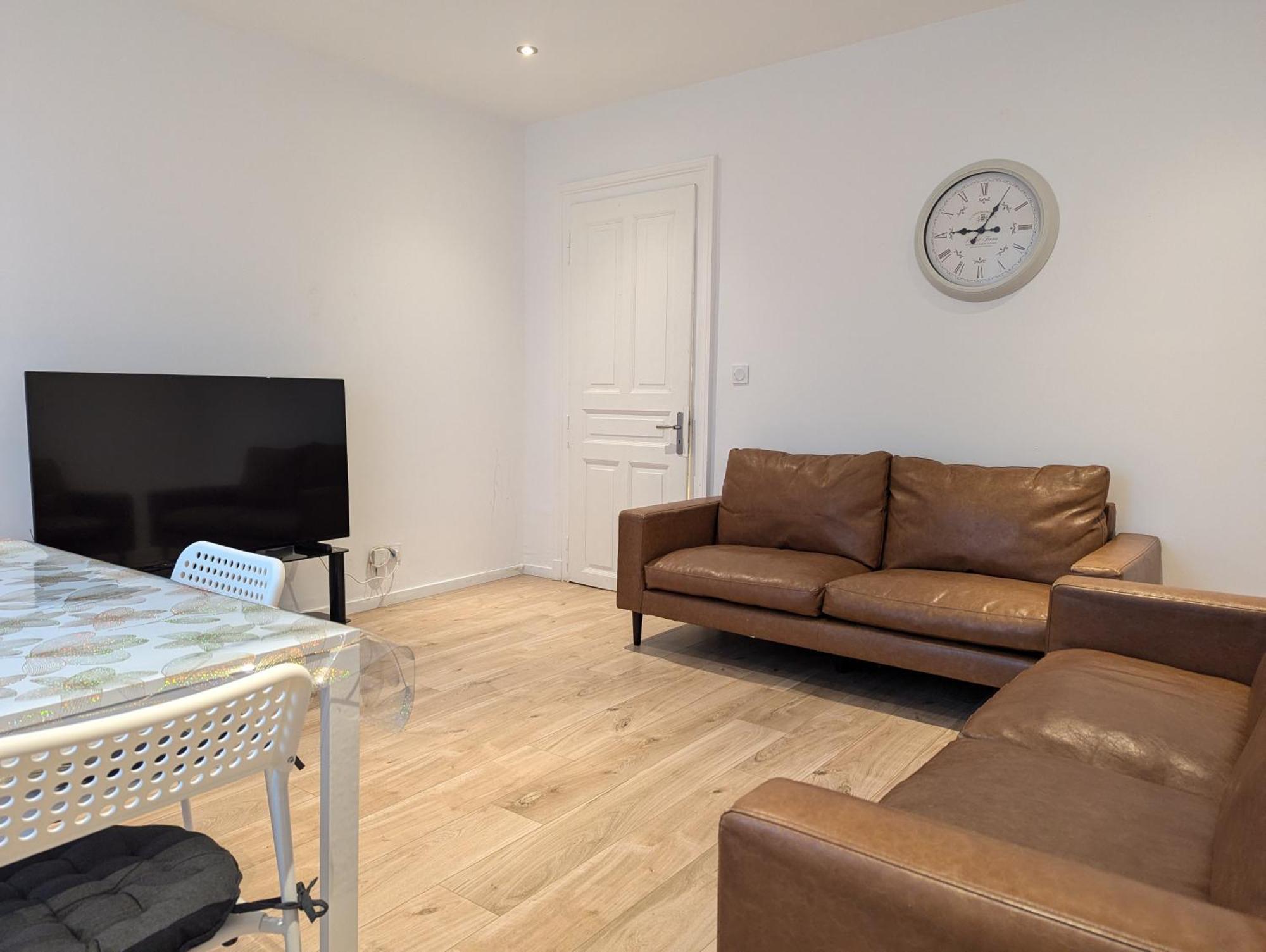Le Vauban - Appartement 2 Chambres, Salon, Cuisine Equipee, Parking Et Wifi Gratuit Мюлуз Екстер'єр фото